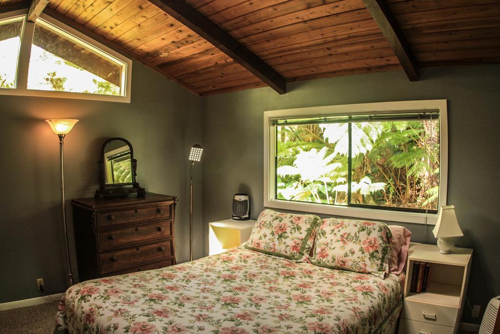 Volcano Village Lodge Zimmer foto
