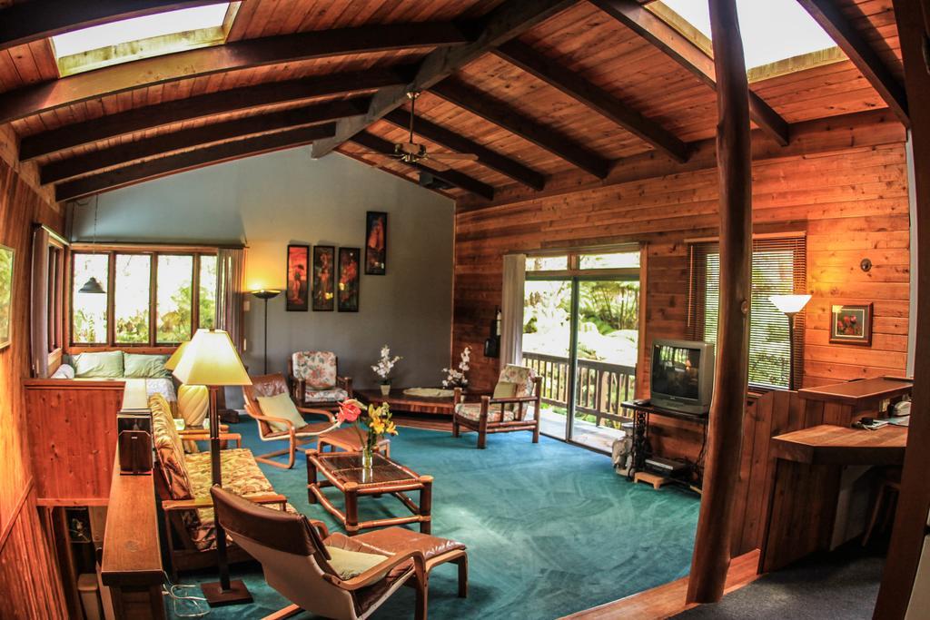 Volcano Village Lodge Zimmer foto
