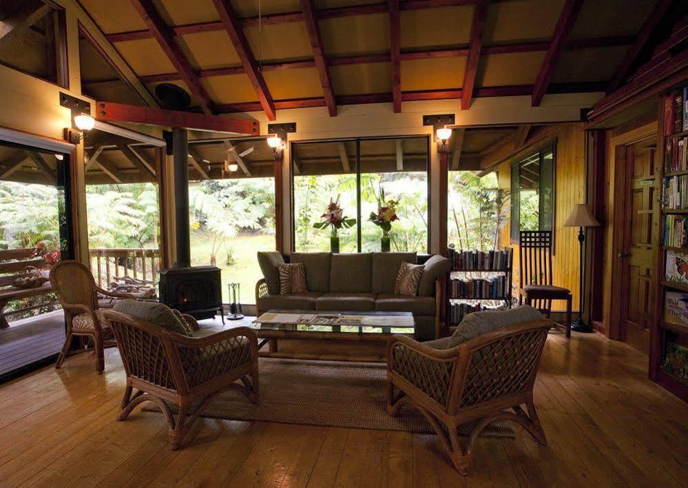 Volcano Village Lodge Exterior foto